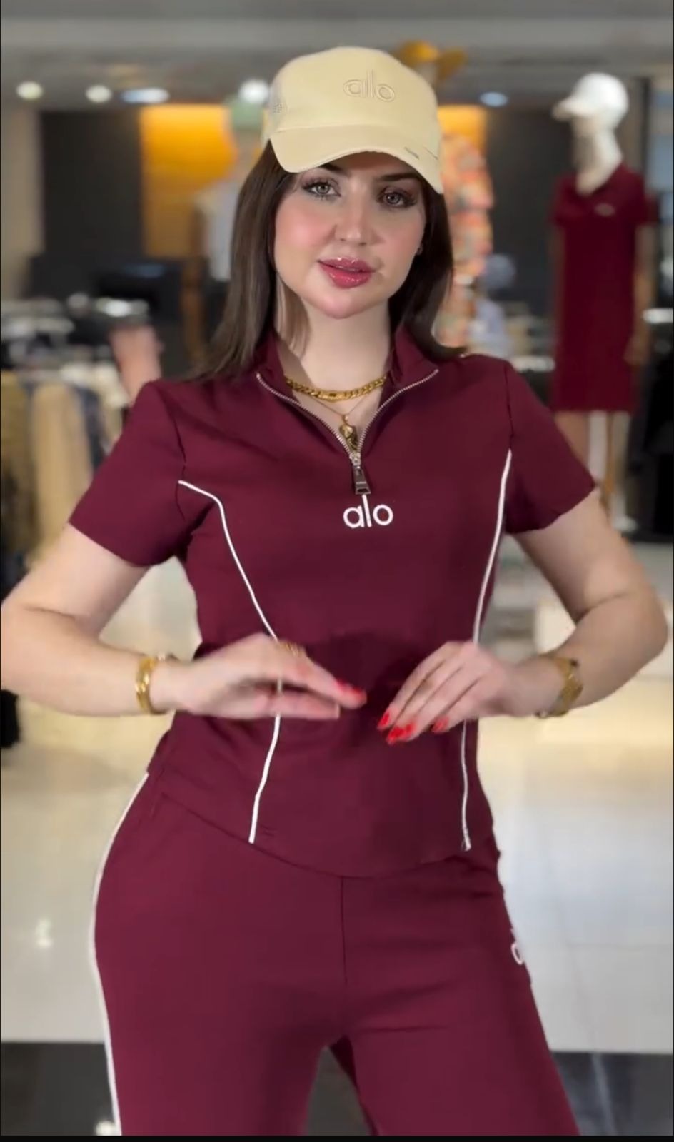 ✨ Survêtement de sport ALO, l'élégance et le confort en une seule tenue ✨ Tissu molleton lycra d'excellente qualité ✨